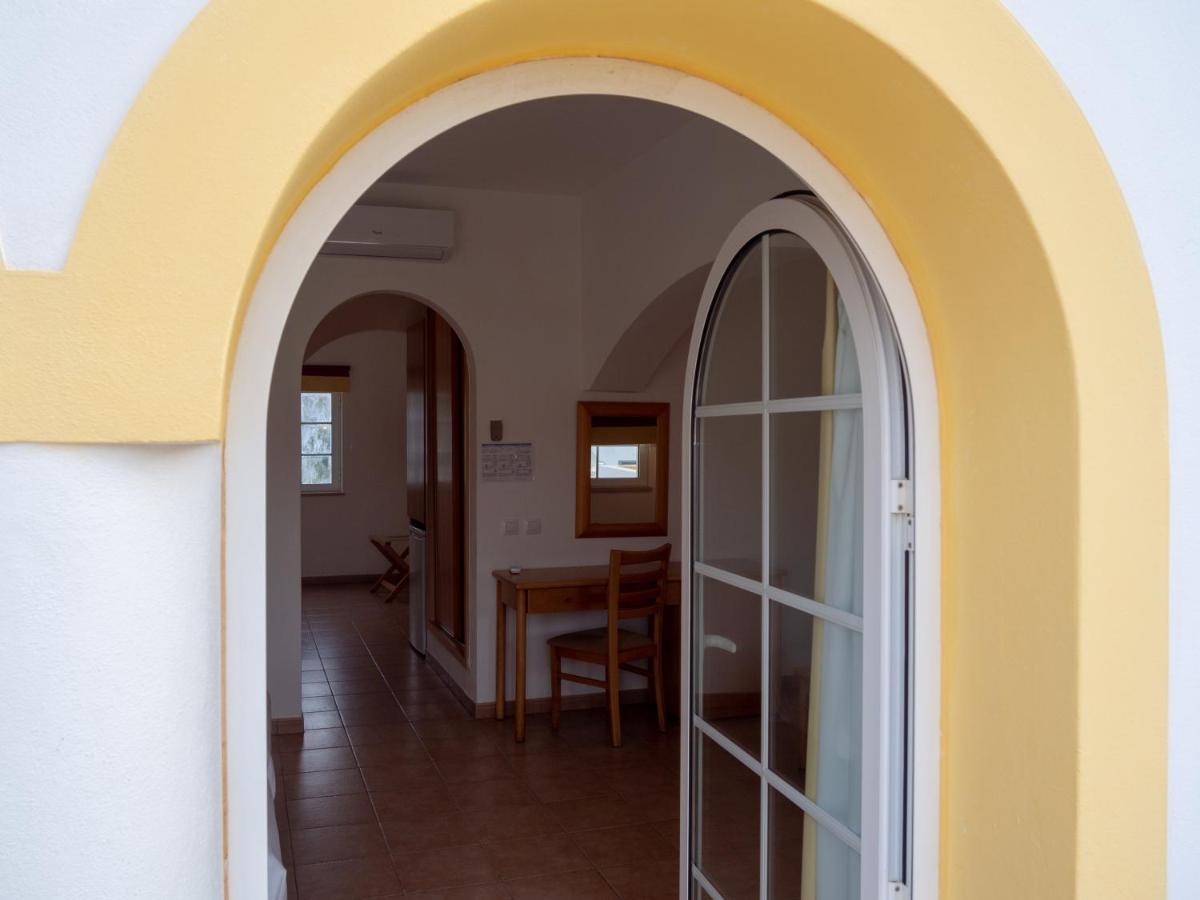 Luz Bay Hotel Exterior photo