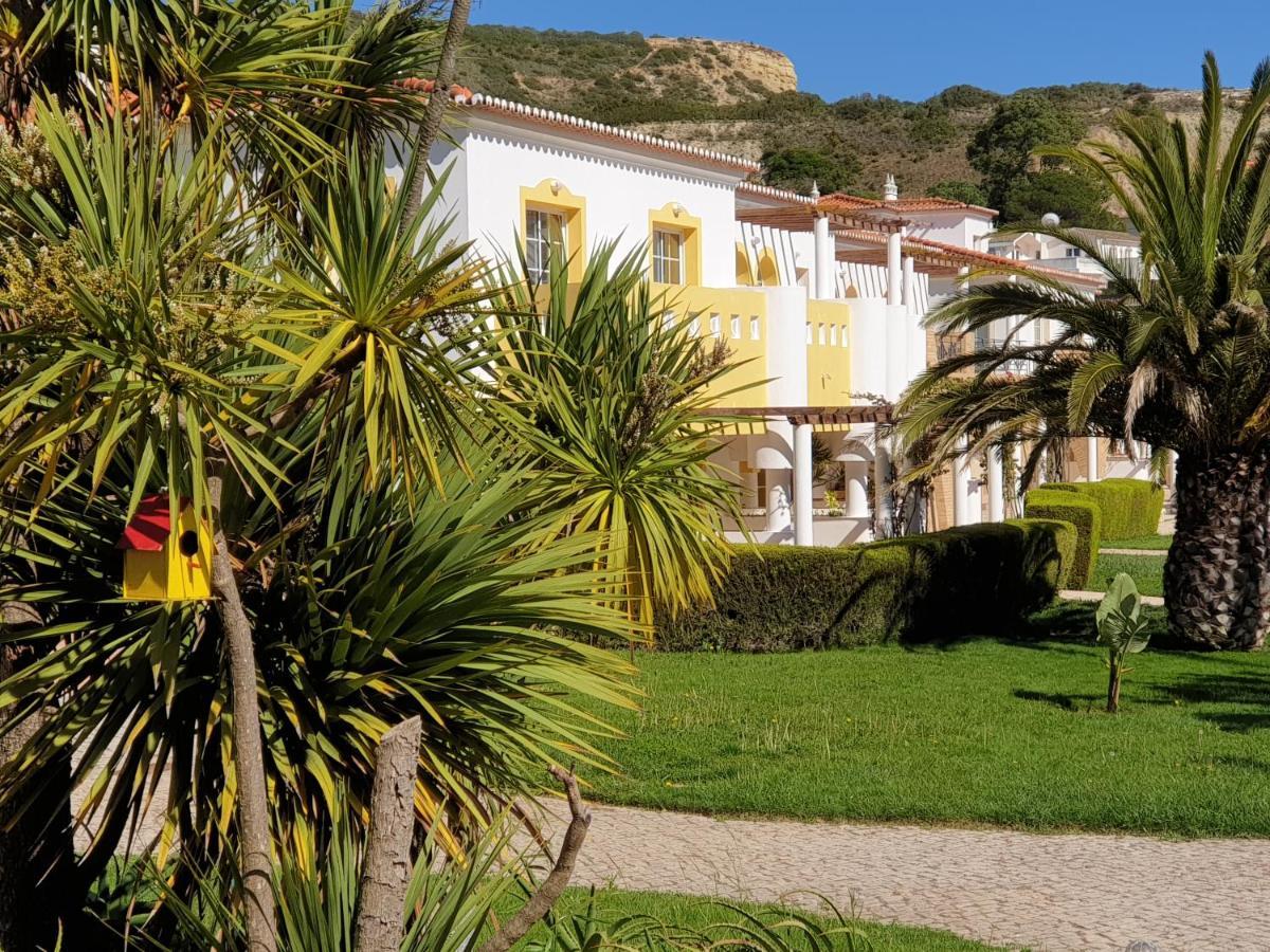 Luz Bay Hotel Exterior photo