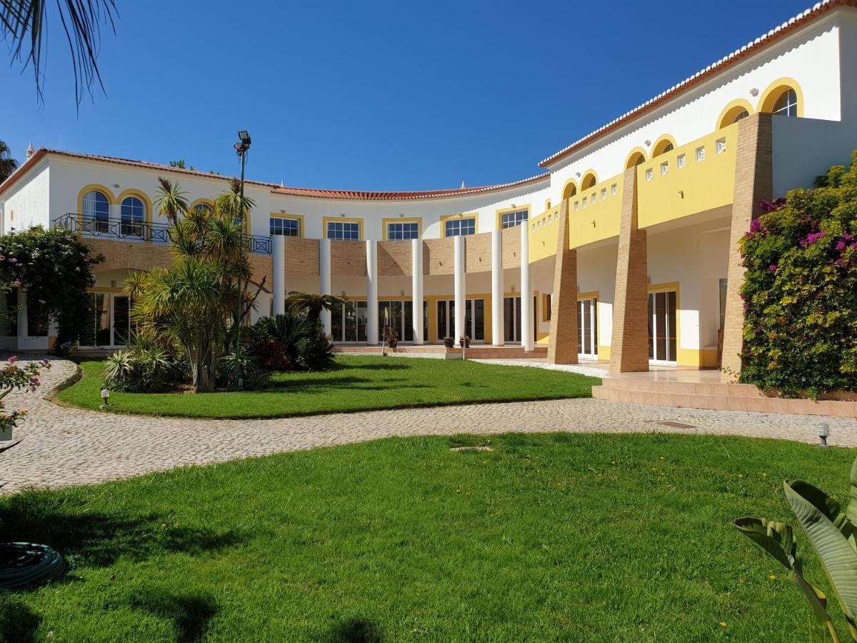 Luz Bay Hotel Exterior photo